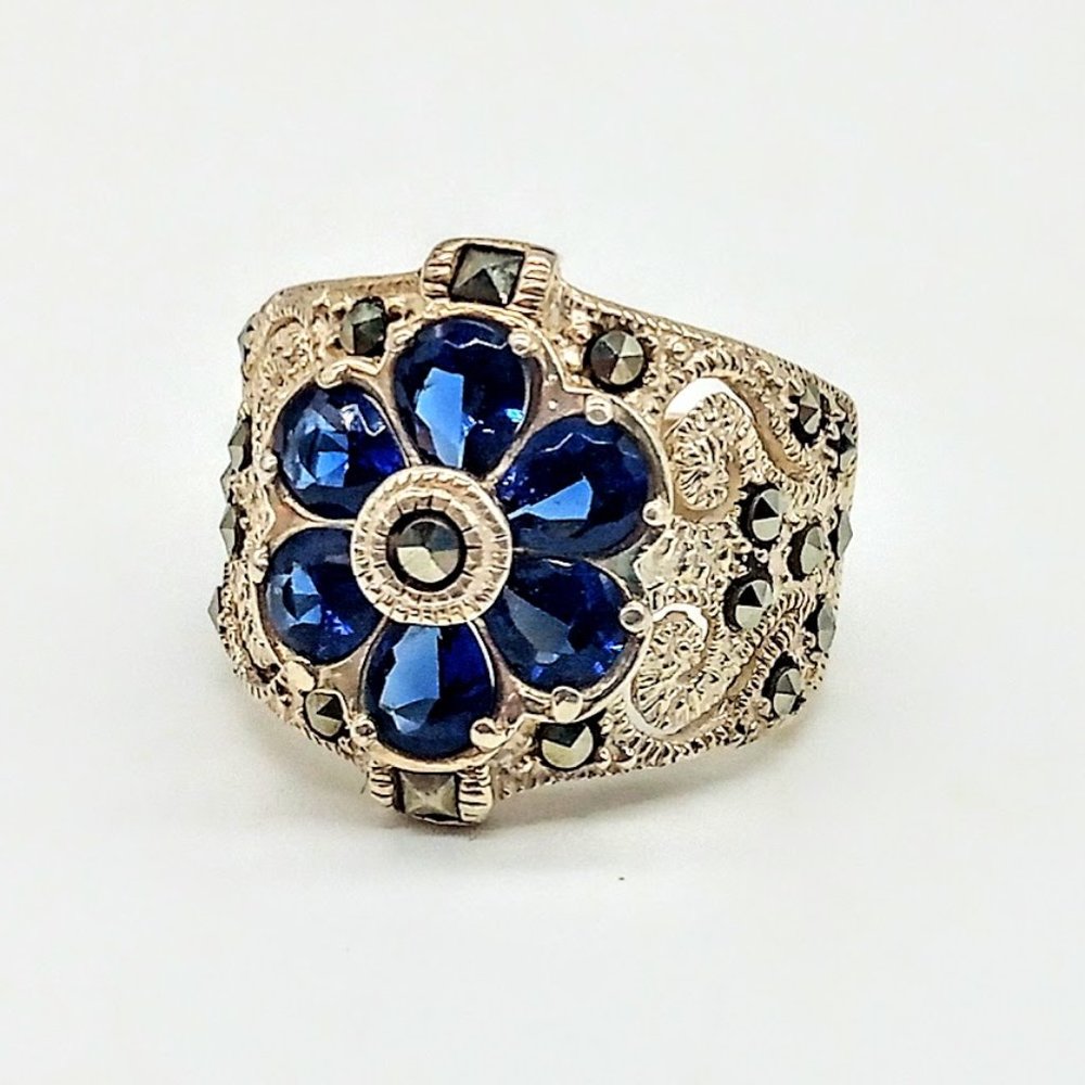 Blue Crystal Marcasite Sterling Silver Band Ring